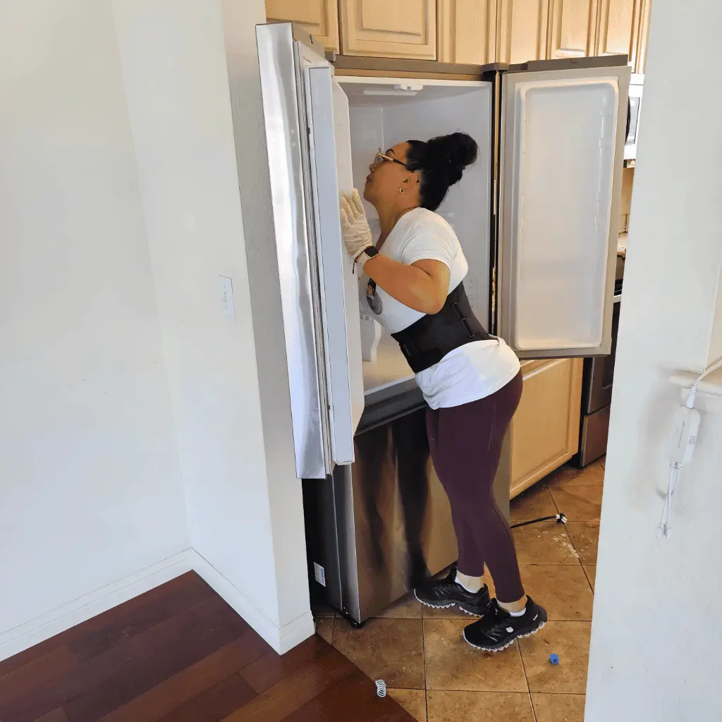 Deep cleaning services by Lisa Cleaning Service removing dirt from a home